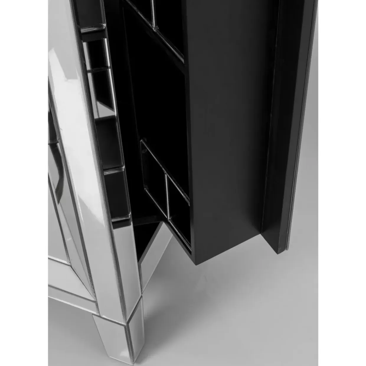 Barschrank Luxury High Class 84X152Cm