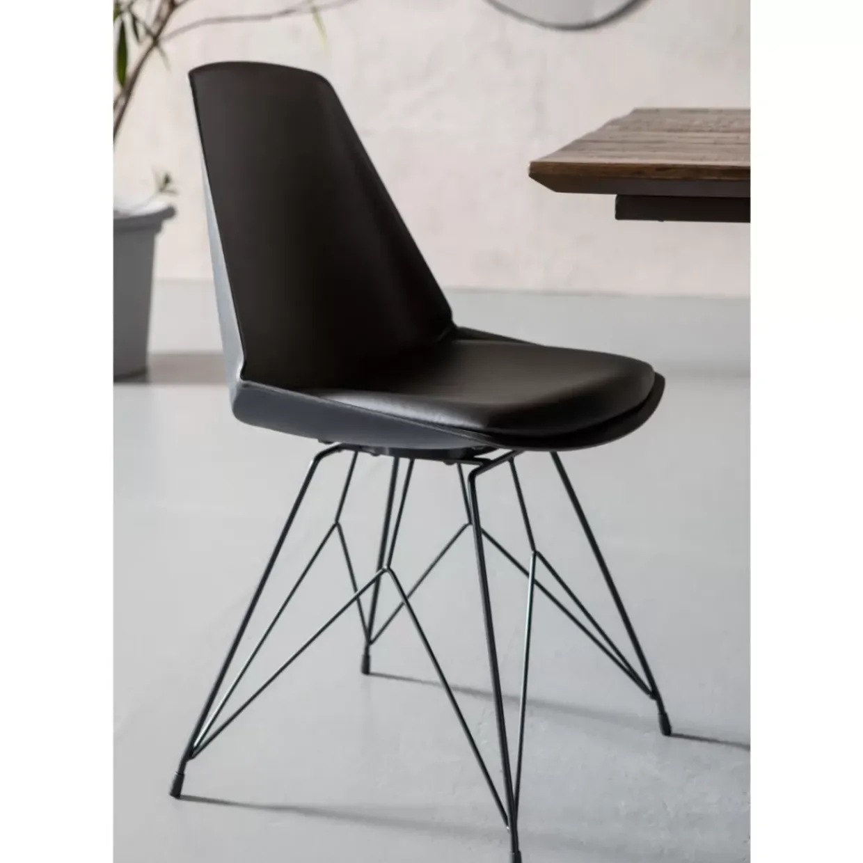 Stuhl Wire Black